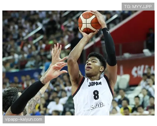 洛杉矶火花三分雨射落明尼苏达山猫，全场命中22记远投